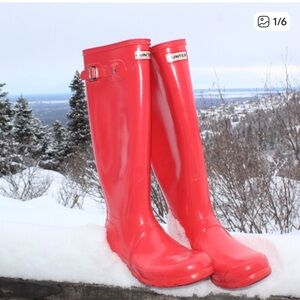 Hunter Vibrant Red Waterproof Boots